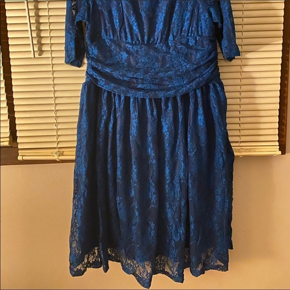 Blue tea dress with lace overlay. NWT never worn. - Picture 6 of 6
